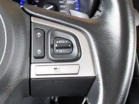 Used 2015 Subaru Outback 2.5i Premium image 21