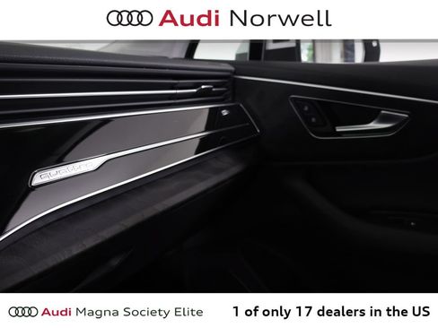 Used 2022 Audi Q7 3.0T Premium Plus w/ Premium Plus Package AWD/4WD image 7