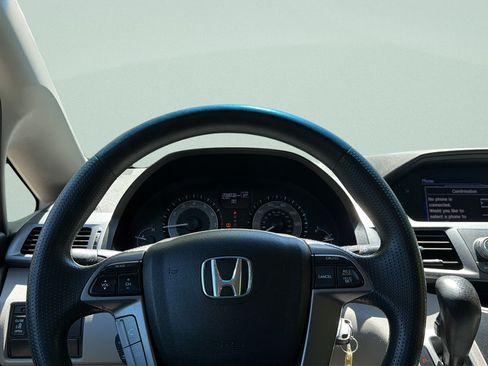 Used 2012 Honda Odyssey EX image 12