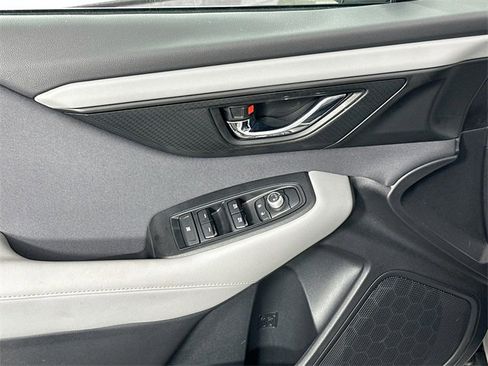 Used 2024 Subaru Outback Premium image 22