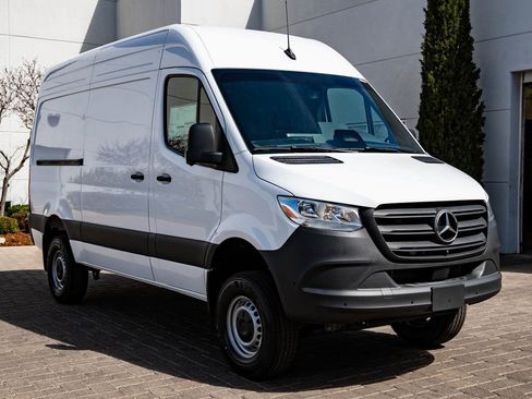 New 2026 Mercedes-Benz Sprinter 144 Cargo image 12