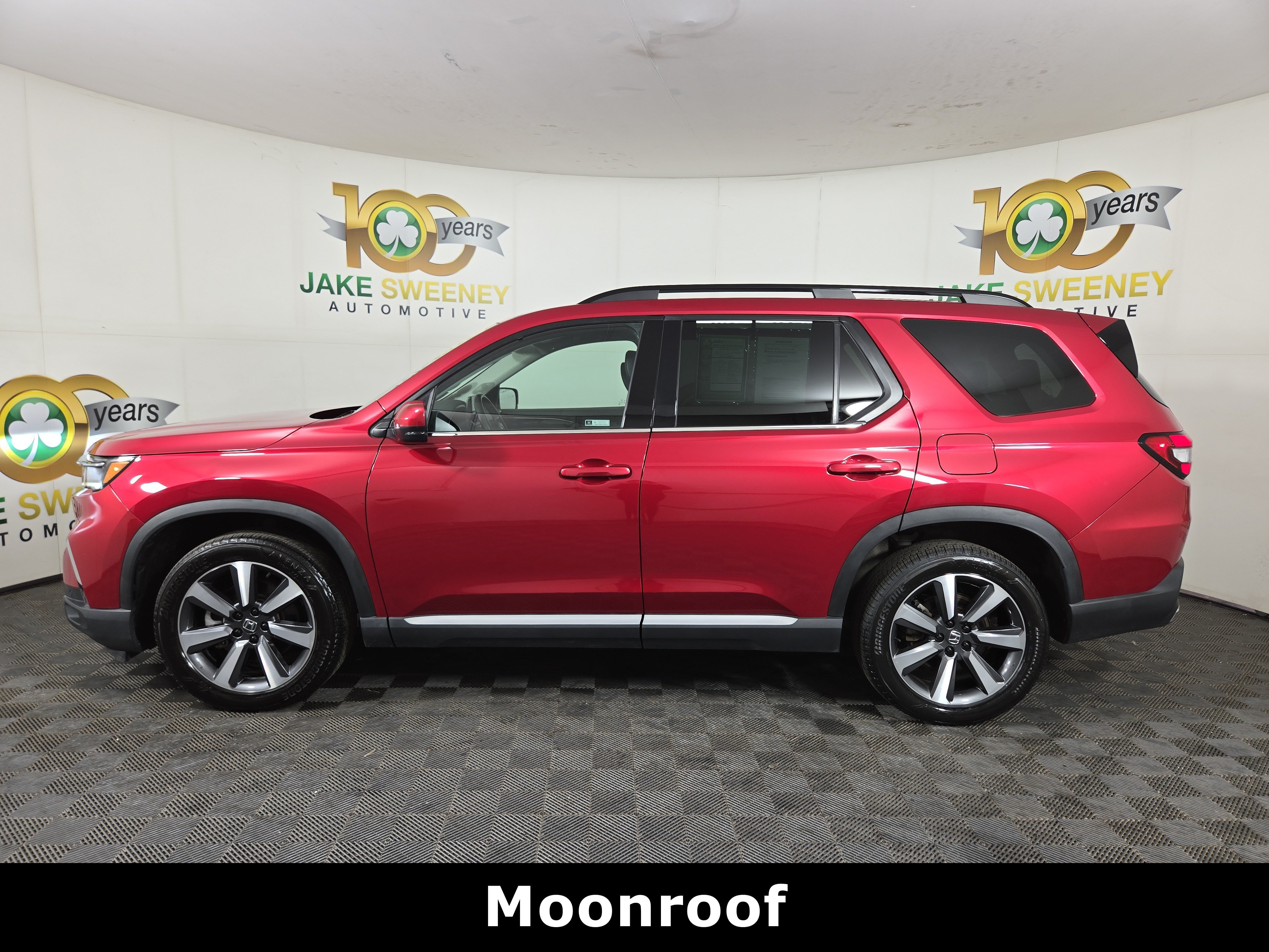 Used 2023 Honda Pilot Touring image 4