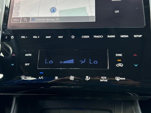 Used 2024 Hyundai Tucson Limited image 29