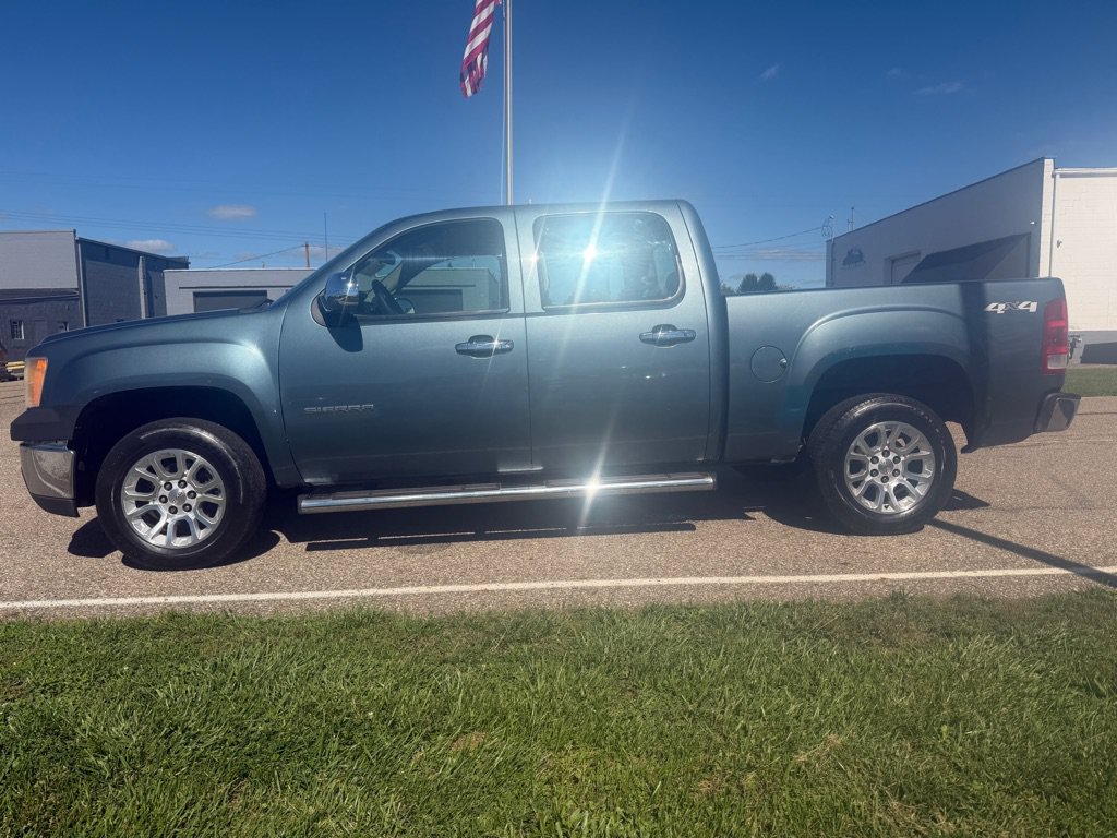 Used 2010 GMC Sierra 1500 W/T AWD/4WD image 8