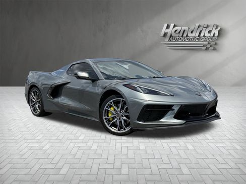 Used 2024 Chevrolet Corvette Stingray Preferred Conv w/ Z51 Performance Package RWD image 2