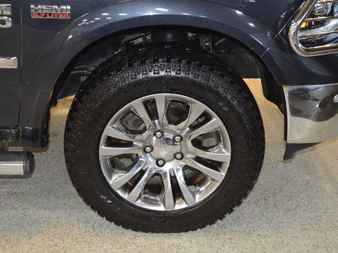 Used 2015 RAM 1500 Limited image 9