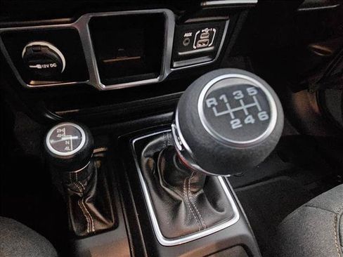 Used 2024 Jeep Wrangler Sport AWD/4WD image 21