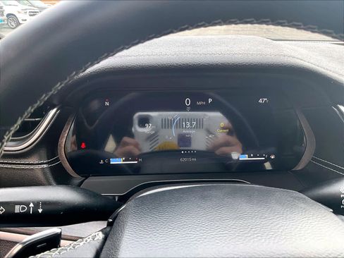 Used 2022 Jeep Grand Cherokee L Limited image 26