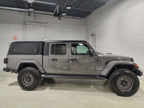 Used 2021 Jeep Gladiator Overland w/ Popular Equipment Package AWD/4WD image 5