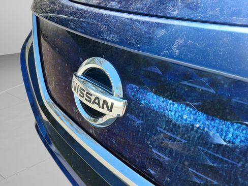 Used 2022 Nissan Leaf SV w/ SV Technology Package image 31