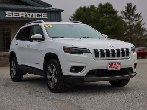Used 2019 Jeep Cherokee Limited AWD/4WD image 7