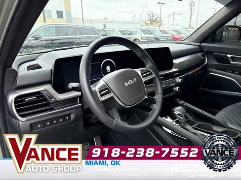 Used 2025 Kia Telluride SX Prestige X-Line image 11