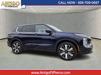 Used 2025 Mitsubishi Outlander SE