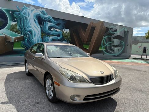 Used 2005 Lexus ES 330 FWD image 4