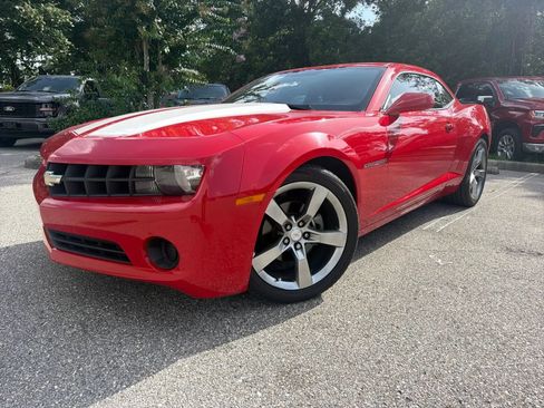 Used 2013 Chevrolet Camaro LS RWD image 3