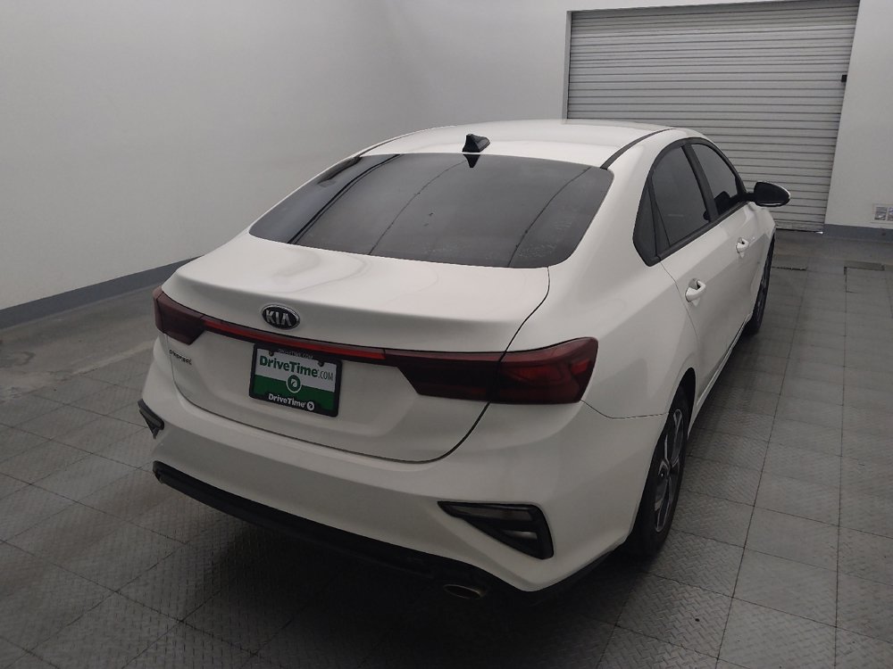 Used 2019 Kia Forte LXS FWD image 7