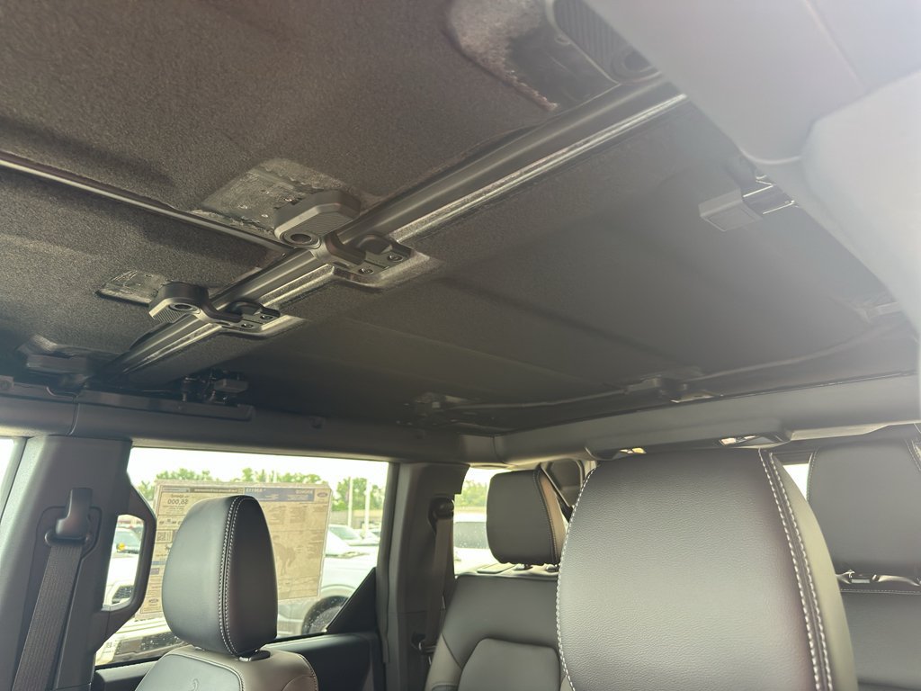 New 2026 Ford Bronco Outer Banks w/ Sasquatch Package AWD/4WD image 29