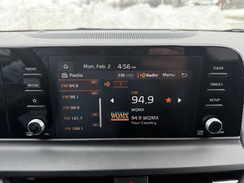 Used 2024 Kia Seltos LX image 10