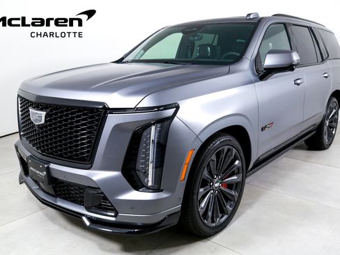Used 2026 Cadillac Escalade V AWD/4WD image 1