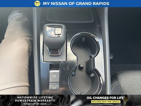 New 2026 Nissan Rogue SV AWD/4WD image 16