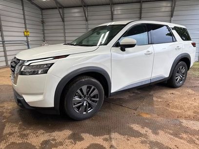 Used 2022 Nissan Pathfinder S