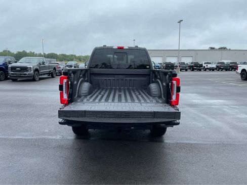New 2025 Ford F250 Platinum w/ Platinum Plus Package image 12