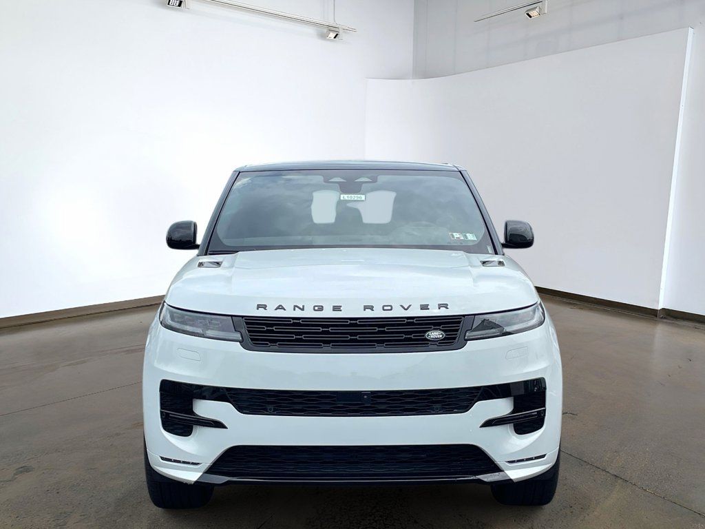 New 2026 Land Rover Range Rover Sport Dynamic SE AWD/4WD image 2