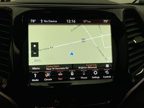 Used 2020 Jeep Cherokee Limited AWD/4WD image 19