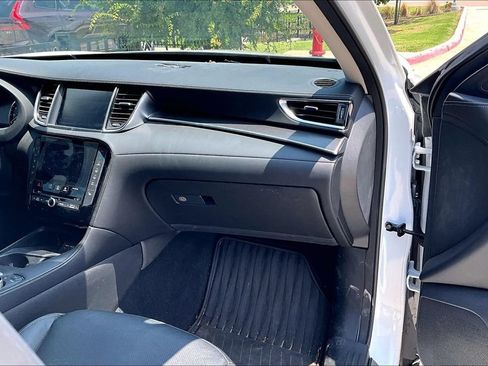 Used 2023 INFINITI QX50 Luxe FWD image 20