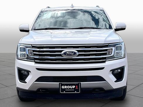 Used 2018 Ford Expedition Max XLT w/ Equipment Group 202A AWD/4WD image 4