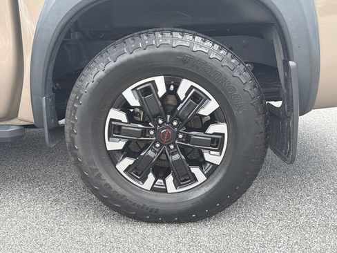 Used 2023 Nissan Frontier PRO-4X w/ Tow Package AWD/4WD image 21