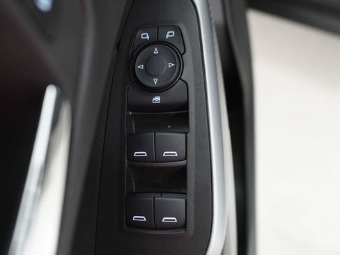 Used 2026 Chevrolet Trax LS w/ LS Convenience Package FWD image 22