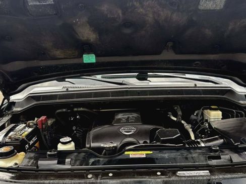 Used 2015 Nissan Titan SV w/ SV Value Truck Package image 16