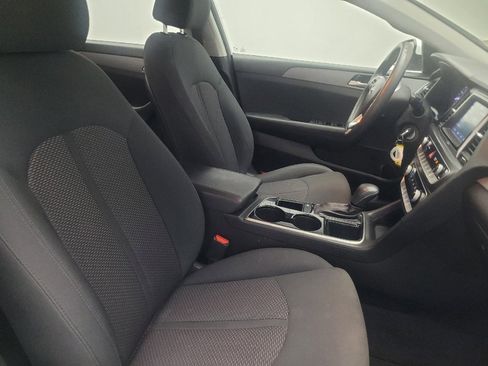 Used 2018 Hyundai Sonata SE FWD image 21
