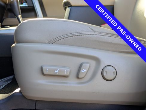 Used 2018 Toyota 4Runner SR5 Premium image 23