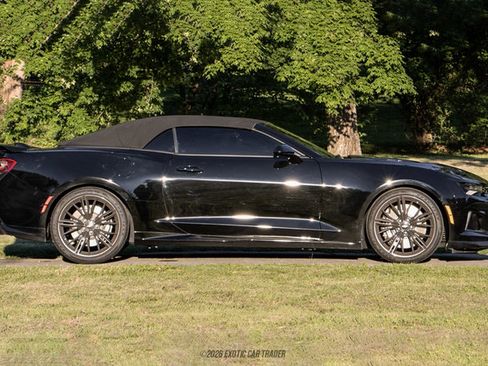 Used 2018 Chevrolet Camaro ZL1 w/ LPO, ZL1 Protection Package RWD image 21