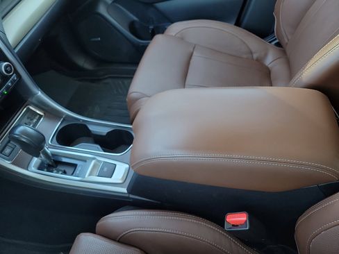 Used 2020 Subaru Ascent Touring w/ Popular Package #3 image 20