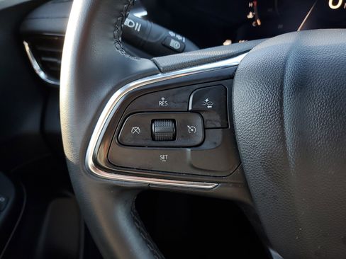 Used 2025 Buick Envista Sport Touring image 20