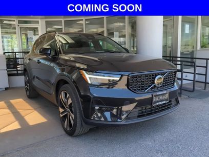 Used 2024 Volvo XC40 B5 Plus w/ Protection Package Premier