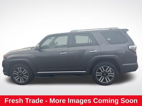Used 2016 Toyota 4Runner Limited image 1