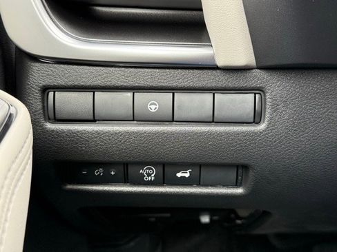 New 2026 Nissan Rogue SV w/ SV Premium Package image 31