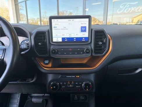 Used 2023 Ford Bronco Sport Badlands image 11