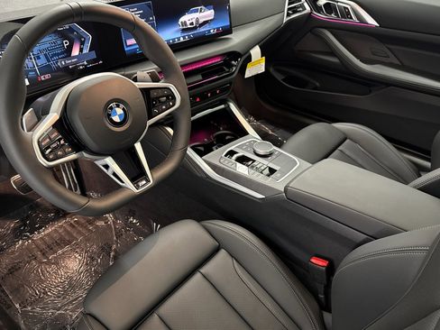 Used 2026 BMW 430i Coupe w/ M Sport Package RWD image 4