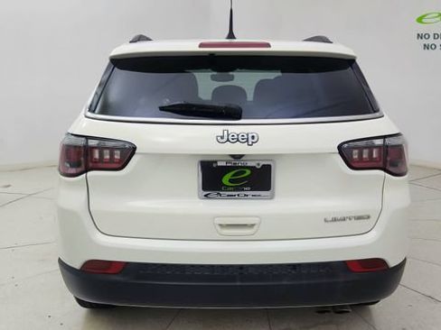 Used 2019 Jeep Compass Limited FWD image 5