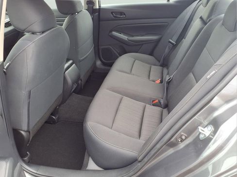 Used 2025 Nissan Altima 2.5 SV FWD image 23