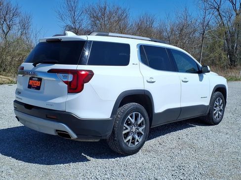 Used 2023 GMC Acadia SLT AWD/4WD image 8