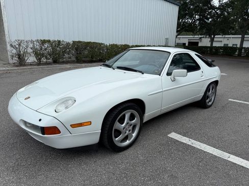 Used 1987 Porsche 928 S4 RWD image 1
