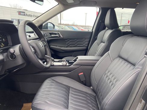 New 2026 Mitsubishi Outlander SEL AWD/4WD image 11