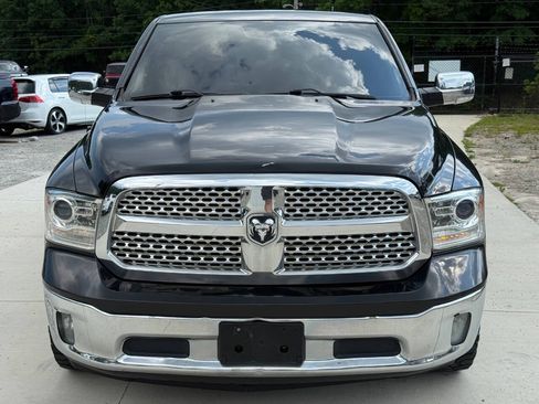 Used 2017 RAM 1500 Laramie AWD/4WD image 2