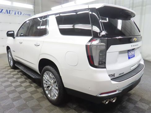 Used 2025 Chevrolet Tahoe Premier w/ Sun And Tow Package AWD/4WD image 6